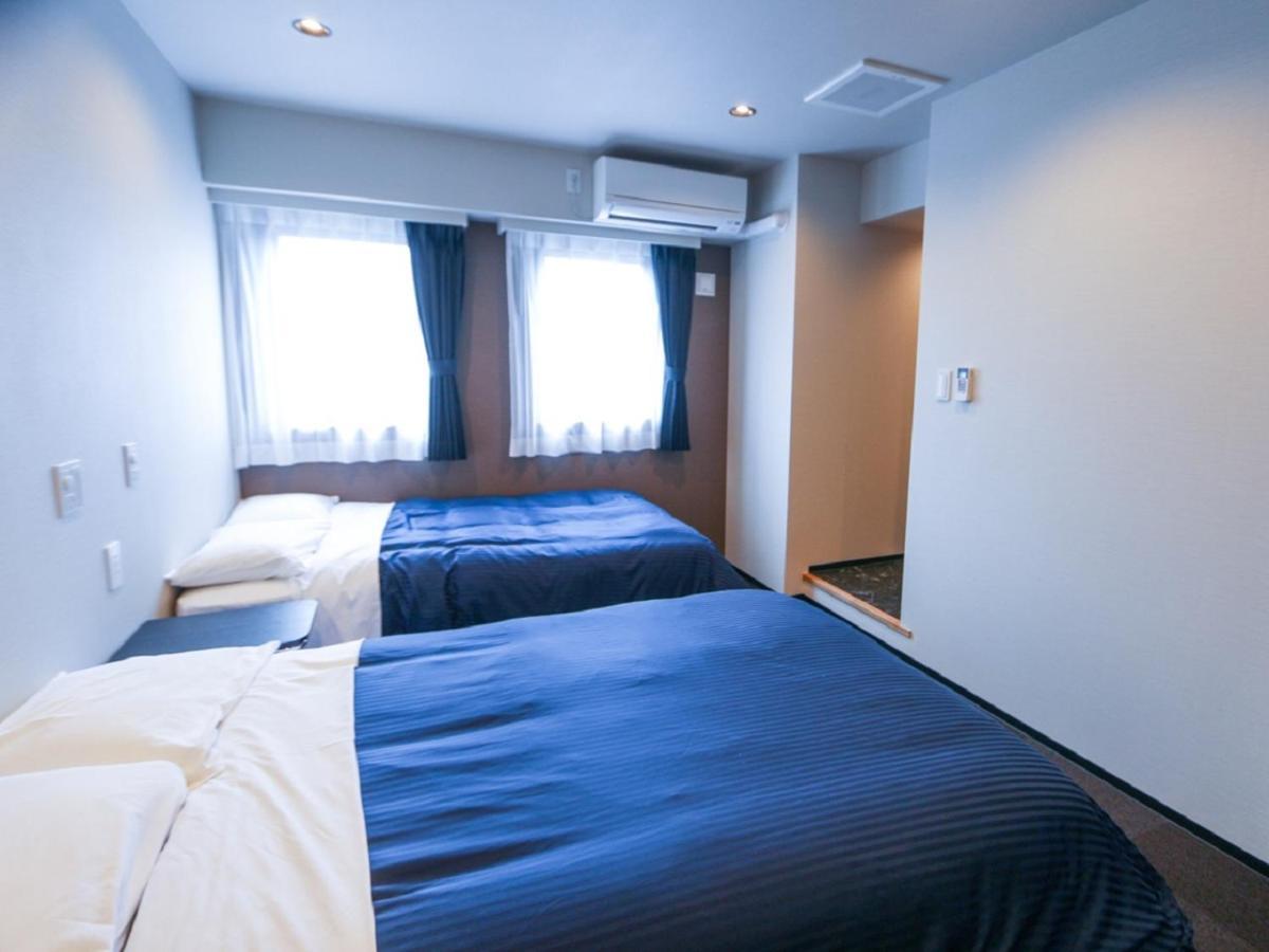 Hotel Livemax Yokohama Kannai Ekimae Exterior foto