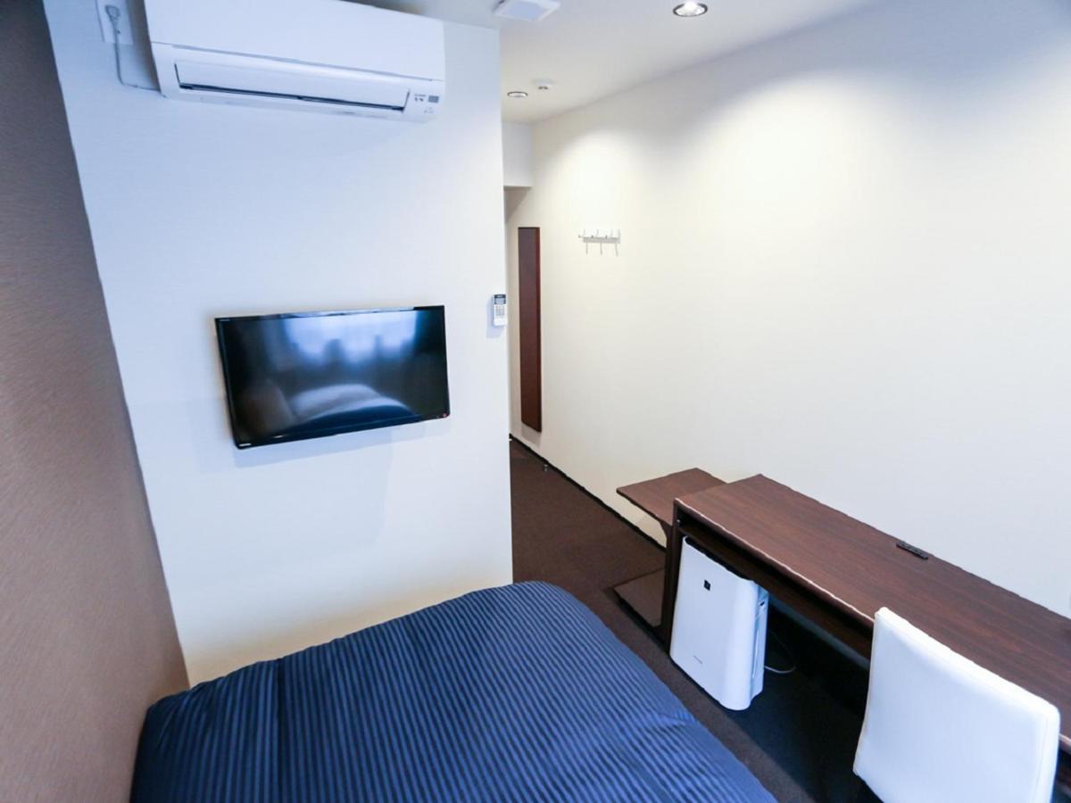 Hotel Livemax Yokohama Kannai Ekimae Exterior foto